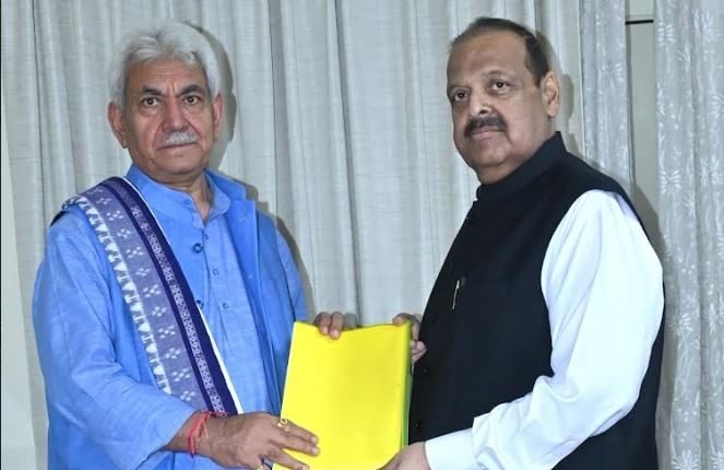 Former Legislators call on Lt Governor