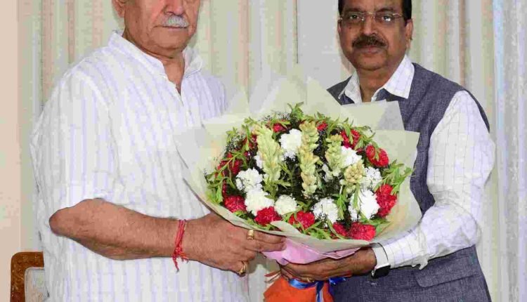 VC SKUAST Jammu calls on Lt Governor