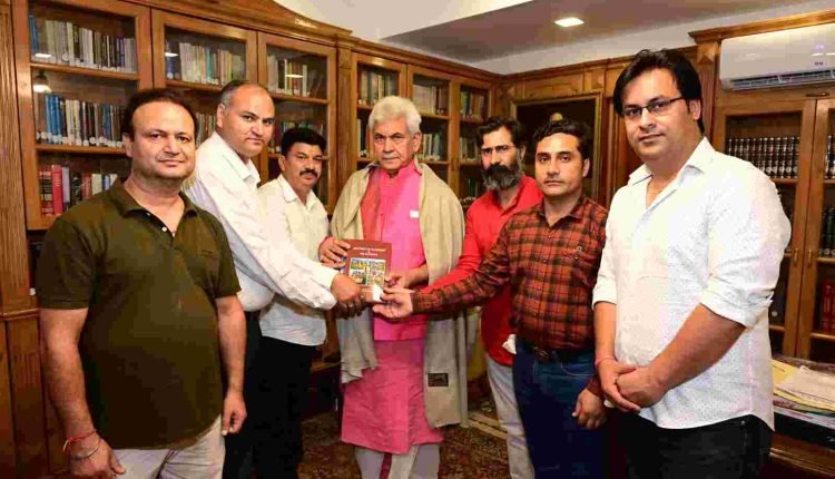 All Minority Employees Association Kashmir calls on Lt Governor