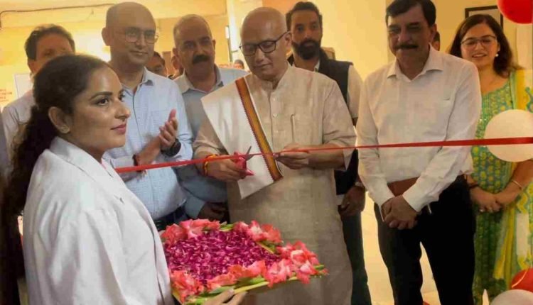 Mayor Jammu launches Intensified Mission Indradhanush 5.0 at Jammu