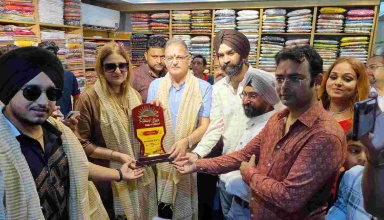 Kavinder inaugurates Maharani Studio in Jammu;Asks youth to avail benefit of central sponsored schemes