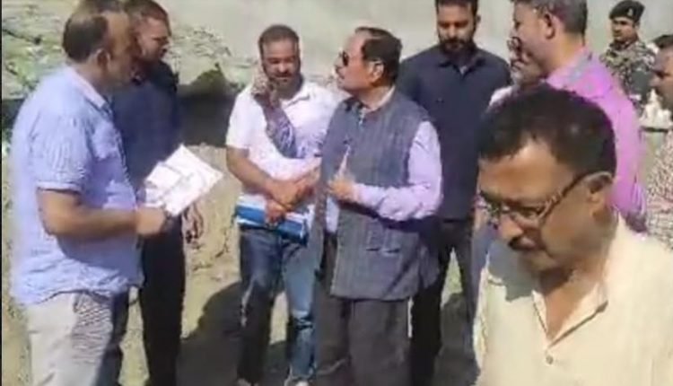 Advisor Bhatnagar inspects JJM works at Wagad, Siligam, Akad villages of Anantnag