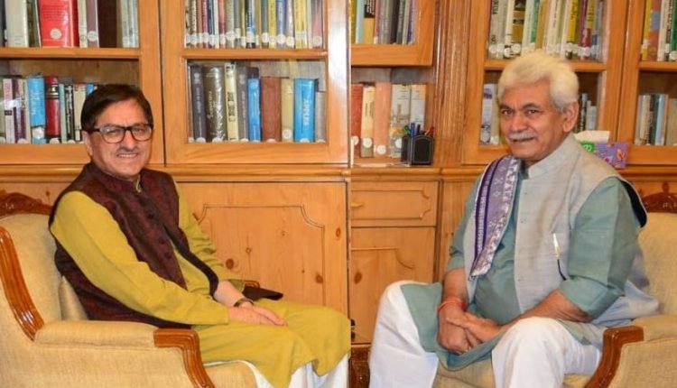 Vice President J&K Apni Party calls on Lt Governor