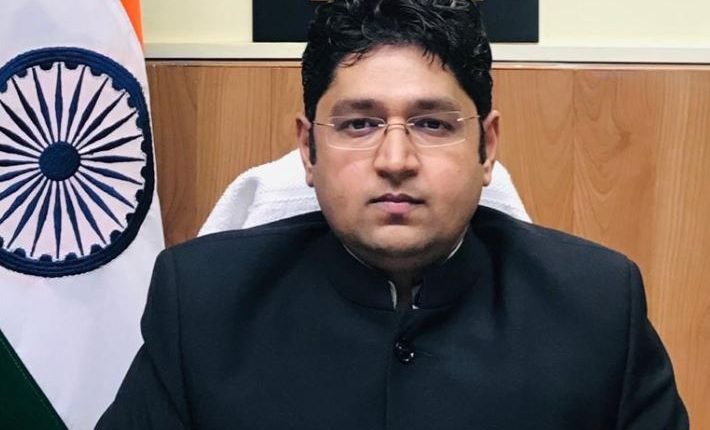 Govt freezes boundaries of administrative units till completion of census 2021