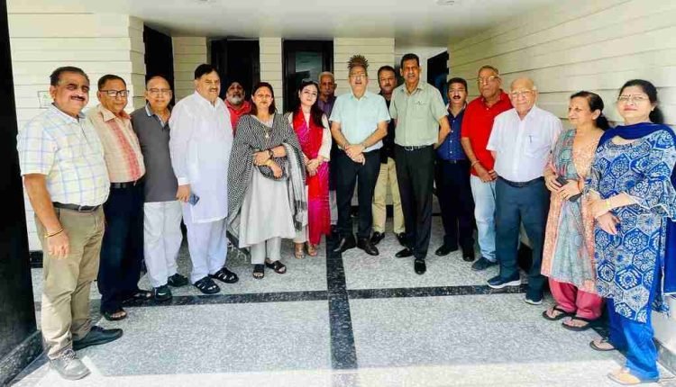 PM Modi's transformation of J&K enables fear-free Kashmir trip for Rahul & Family: Kavinder