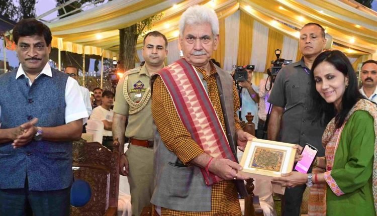 Lt Governor attends DIPR’s ‘Jashn-e-Azadi’, a musical tribute to freedom fighters and martyrs