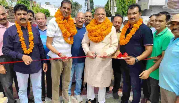 Govt working on simultaneous projects to change J&K’s development profile: Kavinder