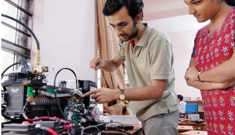 EMPOWERING ENGINEERS FOR A BRIGHT FUTURE