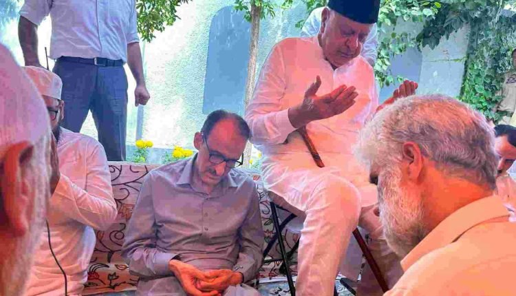 Dr. Farooq Abdullah visits residence of slain DSP Humayun Bhat in Srinagar 