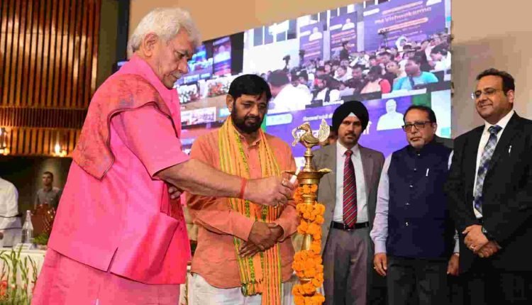 &K's Lt Governor Expresses Gratitude to PM Modi for 'PM Vishwakarma Scheme'