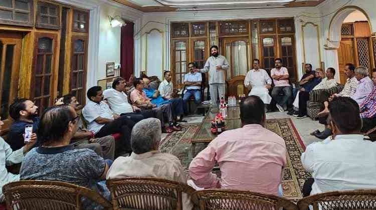 JKNC Central Zone organizes workers meet at Ward No 8 & 9