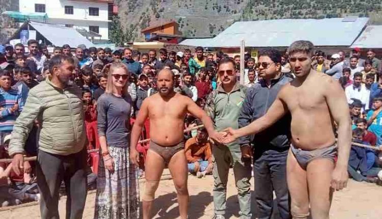 Paddar hosts grand dangal in traditional Fair-Zagru at Gulab Garh