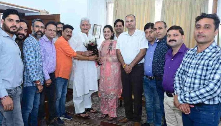 Delegation of PM package employees calls on Lt Governor