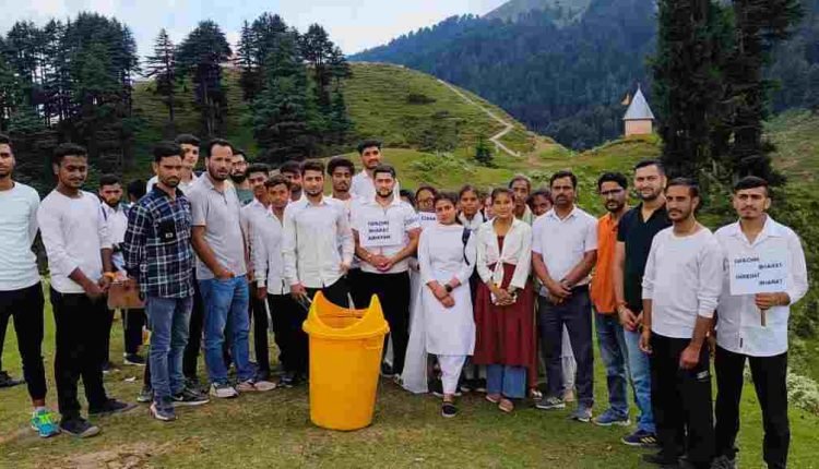 GDC Dudu Basantgarh's Mahatma Gandhi Jayanti Cleanliness Drive Sets an Inspiring Example