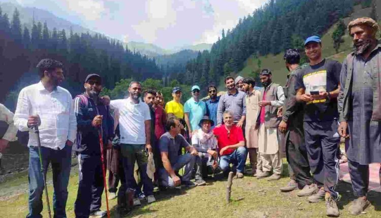 Accomplishment of Famber Trek adds another milestone to tourism promotion in Kishtwar District