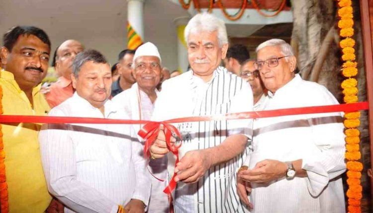 Lt Governor attends 25th anniversary commemoration event of Harishchandra Tyagi Public Library