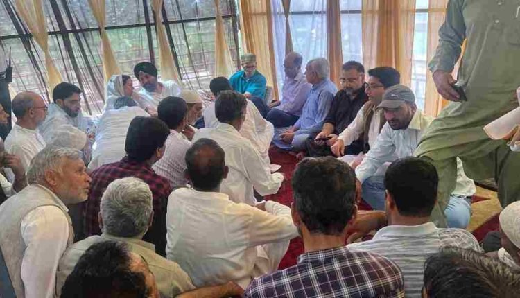 Omar Abdullah visits Pulwama, express condolences with Mohammad Khalil Bandh 