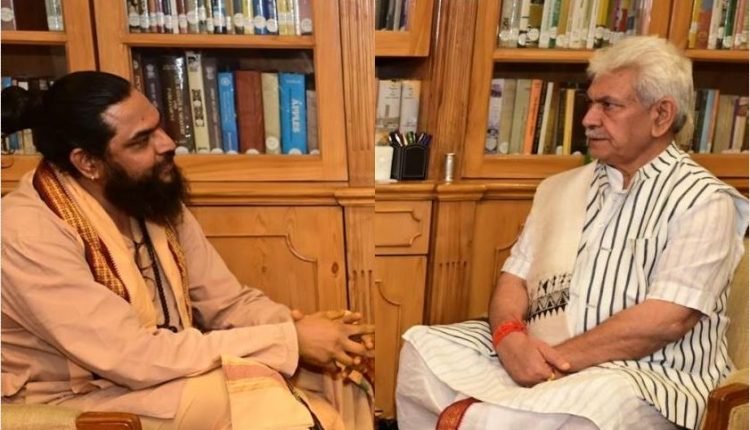 Sri Sri Gurunatha Moksha's Meeting with Lieutenant Governor Shri Manoj Sinha