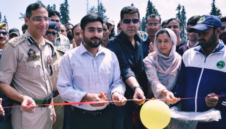 Doodhpathri gets connected to telecom network; long pending demand of locals met