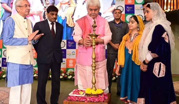 Goal of education is not to create a competitive mind but to create a creative and curious mind: LG Sinha on Teachers’ Day celebration