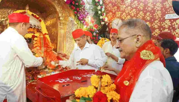 Need to exploit enormous range of religious tourism in J&K: Kavinder