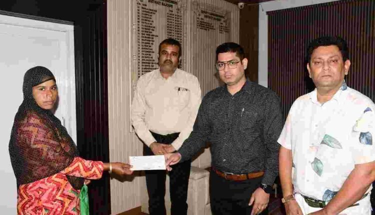 Rs 3.25 lakh provided to NoKs of road accident victims at Rajouri