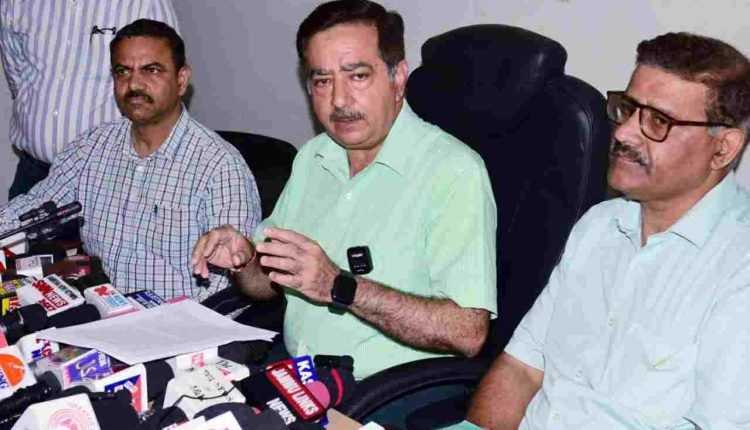 J&K makes significant strides in improving access to clean water in rural areas through JJM : CE