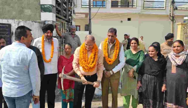 Kavinder asks PDD to ensure end of load shedding soon