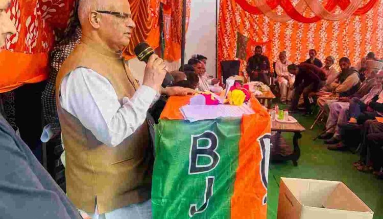 Koul addresses Booth Jan Samvad Abhiyaan at Rajouri