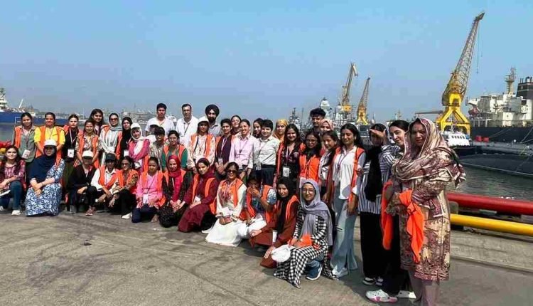 J&K students visit Mumbai Naval Base, Dockyard; witness maritime wonders