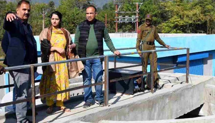 DC inspects progress of work on GMC Udhampur