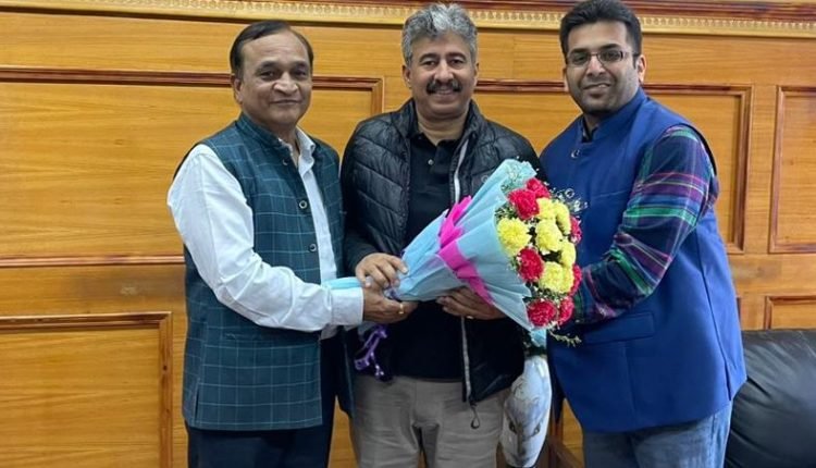 Bari Brahmana Industries Association Delegation Presents Concerns on Fiscal Incentives to New J&K Industries Director