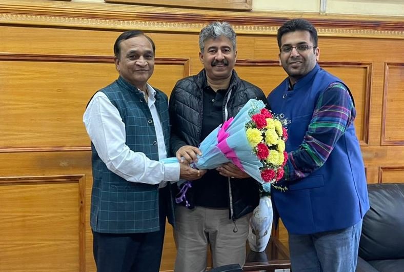 Bari Brahmana Industries Association Delegation Presents Concerns on Fiscal Incentives to New J&K Industries Director