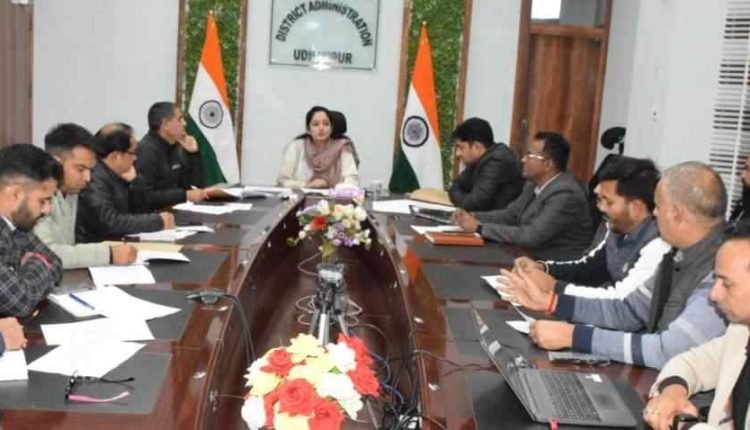 DC reviews implementation of PM Vishwakarma Scheme in Udhampur District