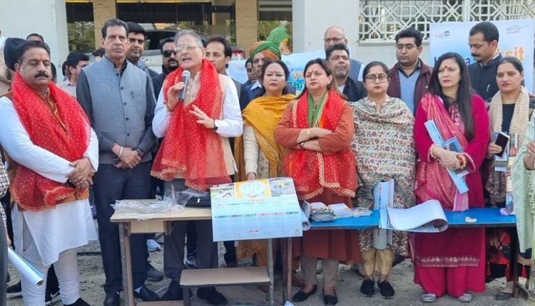 Kavinder flags off Bharat Vikas Sankalp Yatra 