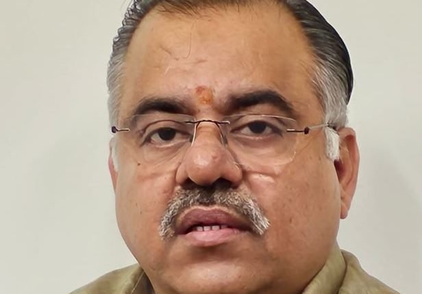 Chugh warns Khurshid against spreading anarchist ideas