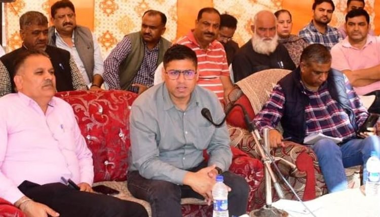 Weekly Block Diwas: DC Rajouri holds Public Outreach Camp at Block Moughla