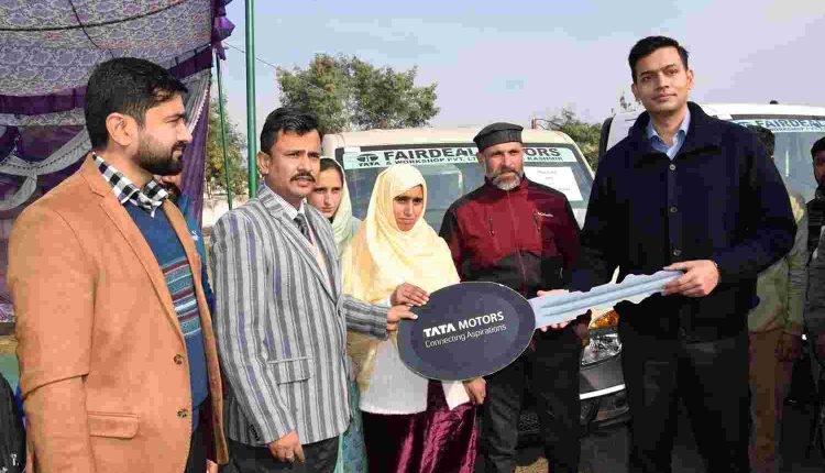 Mega Job fair held at DECC Kathua to boost Employment Prospects for Youth