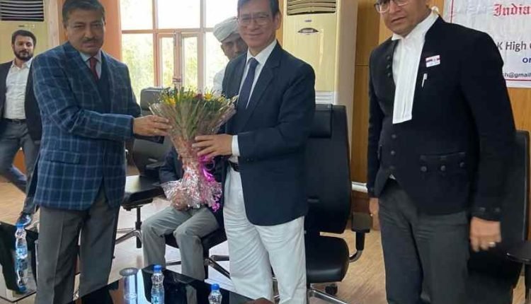 Chief Justice inaugurates first aid awareness camp by Indian Red Cross Society at Jammu HC