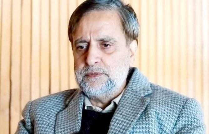 NC MP Mian Altaf opposes Waqaf amendment bill in LS 