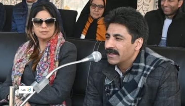Yasha Mudgal chairs mega Public Darbar at Polytechnic College Larkipora
