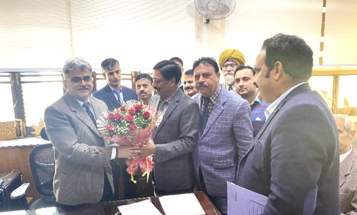 Deputation of Dalit OBC Minority greets new Chief Secretary UT-J&K, discusses prominent issues