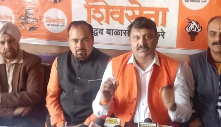 Shiv Sena accuses Center of marginalizing Hindus, Sikhs in J&K, Memorandum to MHA
