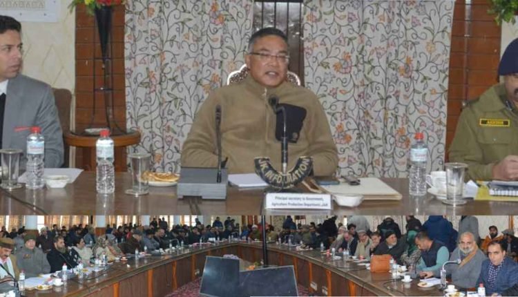 Shailendra presided over a mega Public Darbar at Banquet Hall Sgr