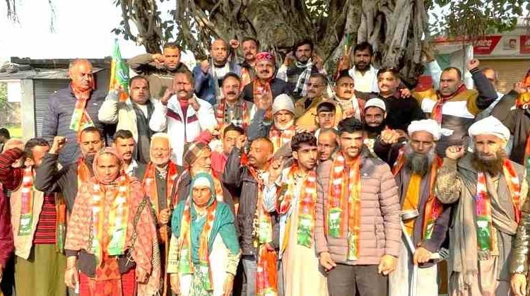 Dozens of prominent personalities from ST Community join BJP