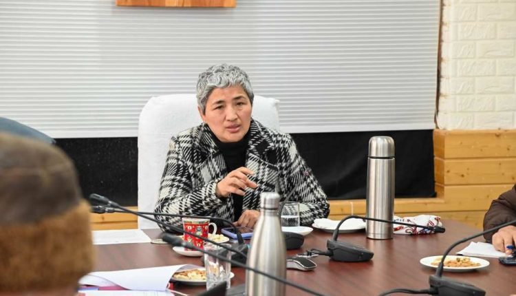 Commissioner Sec., Padma Angmo reviews Social Welfare initiatives in Kargil