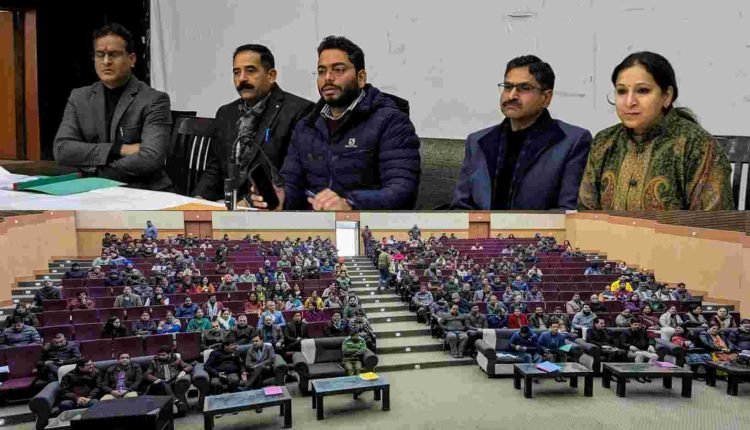 DM Jammu reviews arrangements for JKSSB exam