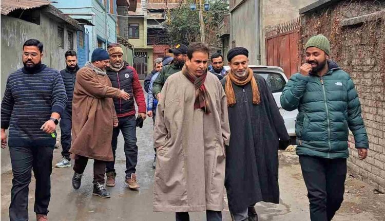 Govt's attitude towards artisans, handicrafts deplorable: NC 