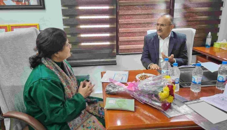 Secretary Cooperative visits Citizens' Cooperative Bank, Jammu Central Cooperative Bank