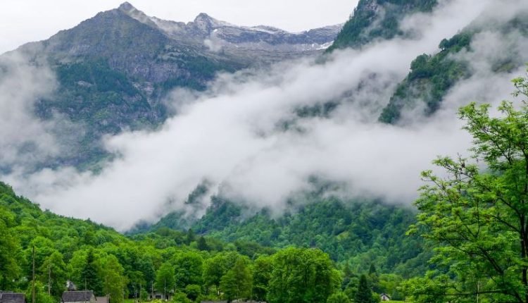 Vibrant Bhaderwah Winter Festival Sparks Culinary Entrepreneurship, Transforming Lives of Local Women